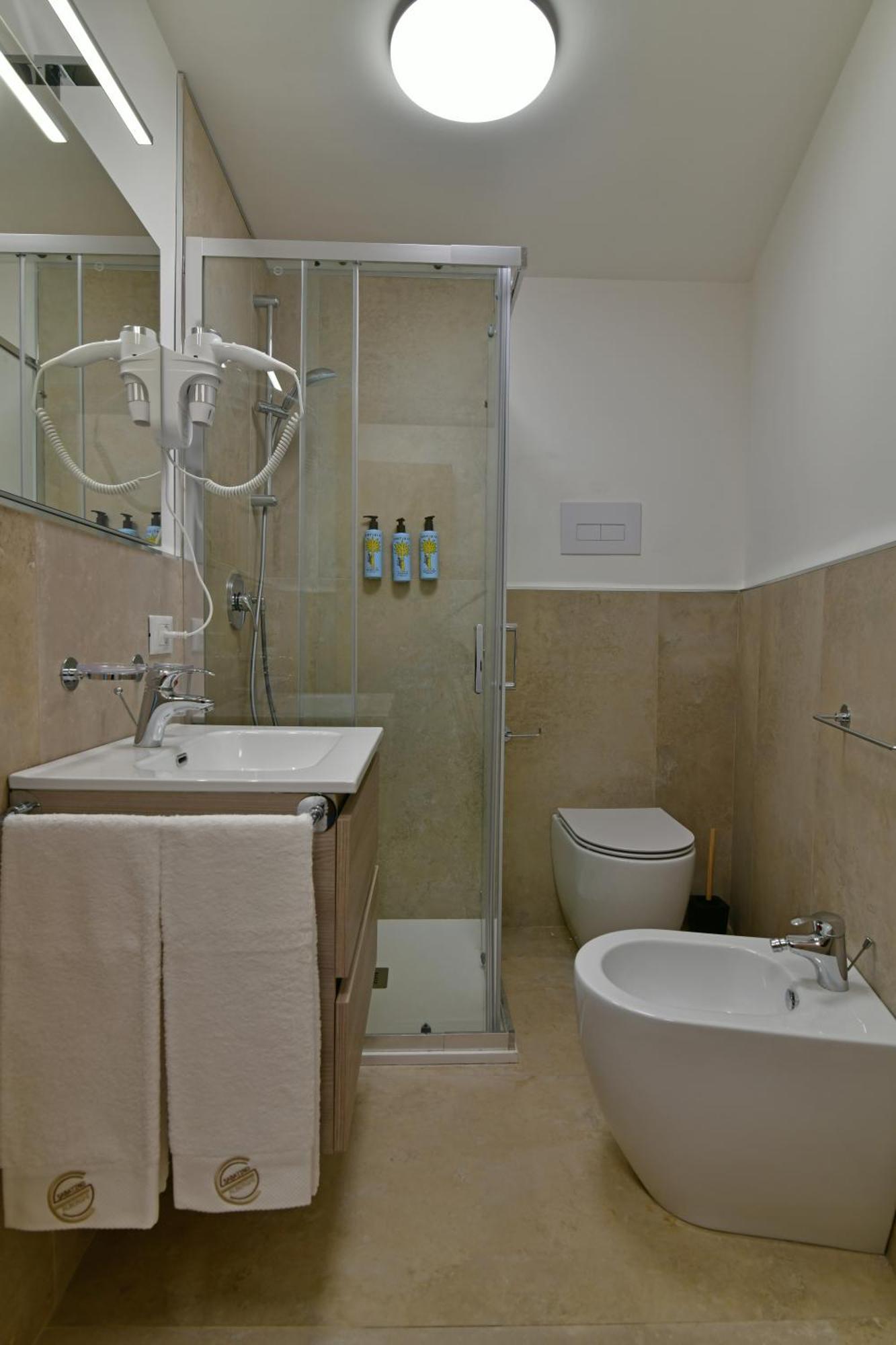 Appartement Sabatino Piazza Castelnuovo - Politeama